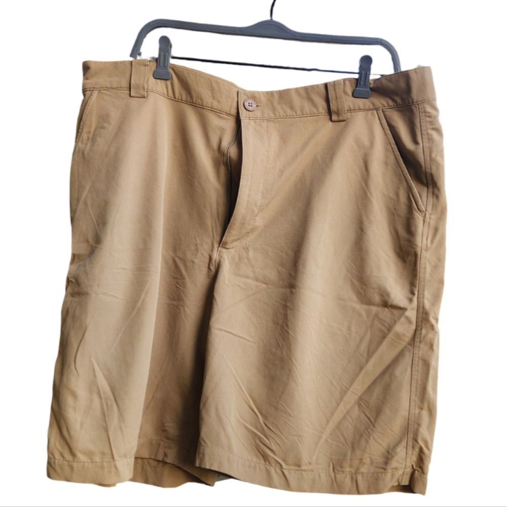 Under Armour Tan Shorts Classic Style 38R